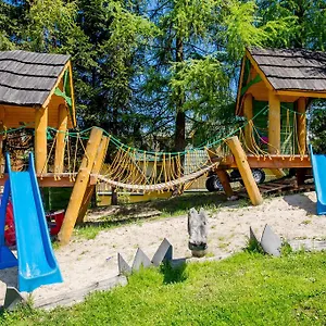  Ośrodek wypoczynkowy Pod Modrzewiami Polska