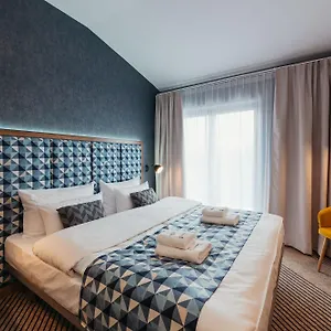 Avena Boutique By Artery **** Krakau